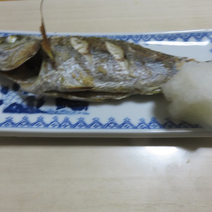 イサキの塩焼き